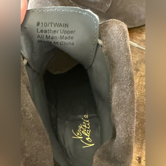 Very Volatile Fold-Over Wedge Leather Booties - Womens Boots Size 10 - Picture 7 of 12